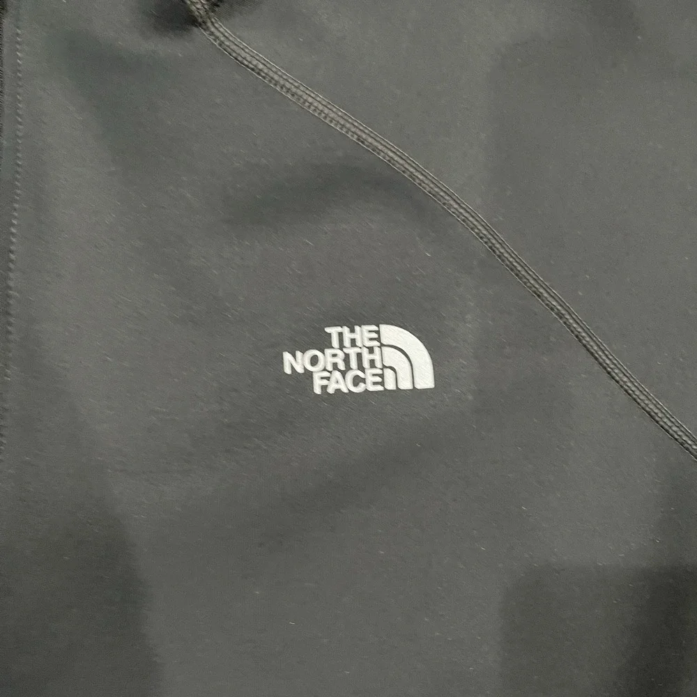 The North Face Men's L A5UV Long Sleeve 1/4 Zip Fitness Shirt Thumb Loops